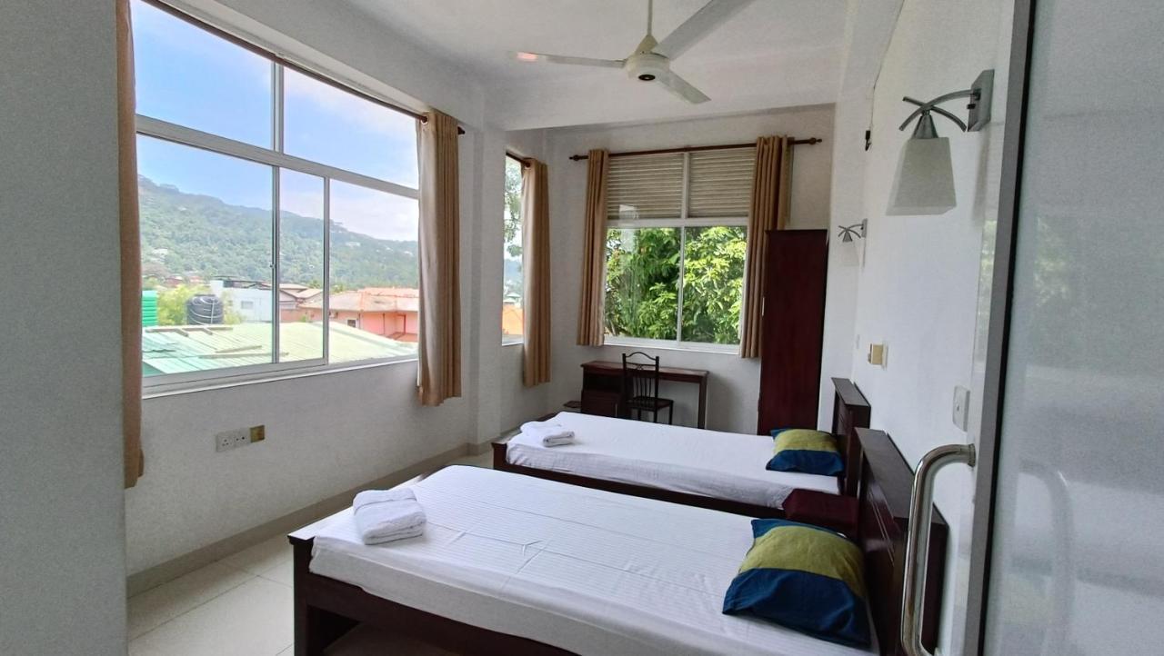 Smile Hub Kandy -Youth Hostel- Esterno foto