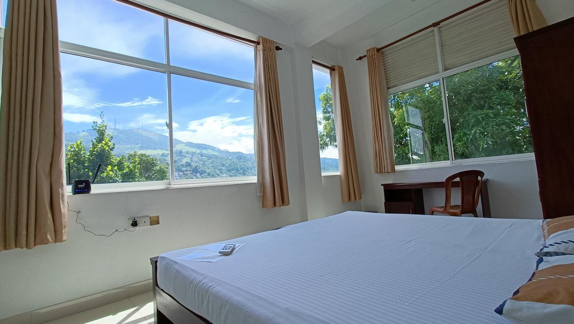 Smile Hub Kandy -Youth Hostel- Esterno foto